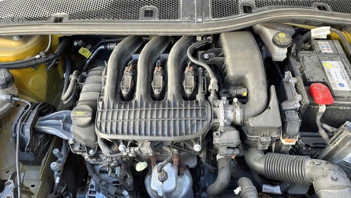 Peugeot 208 II 1.2 Vti 12V PureTech 75 Sloopvoertuig (2020, Geel)