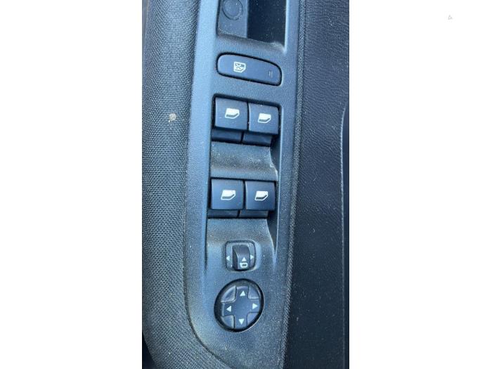 Peugeot 208 II 1.2 Vti 12V PureTech 75 Sloopvoertuig (2020, Geel)