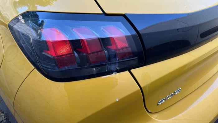 Peugeot 208 II 1.2 Vti 12V PureTech 75 Sloopvoertuig (2020, Geel)