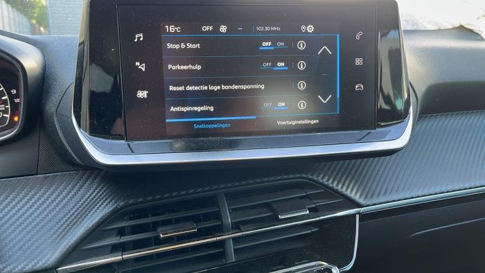 Peugeot 208 II 1.2 Vti 12V PureTech 75 Sloopvoertuig (2020, Geel)