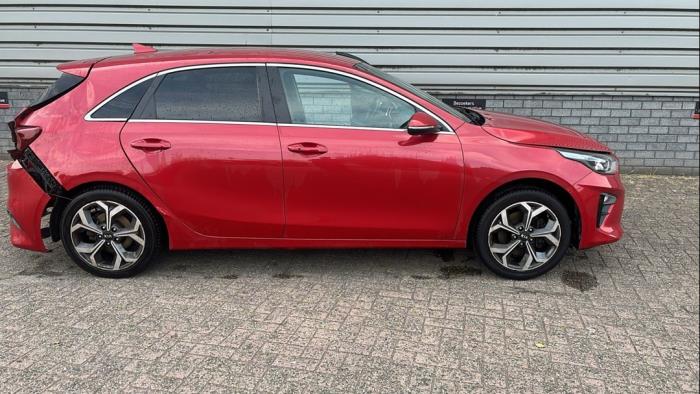 Kia Ceed 1.0i T-GDi 12V Sloopvoertuig (2019, Nieuw, Rood)