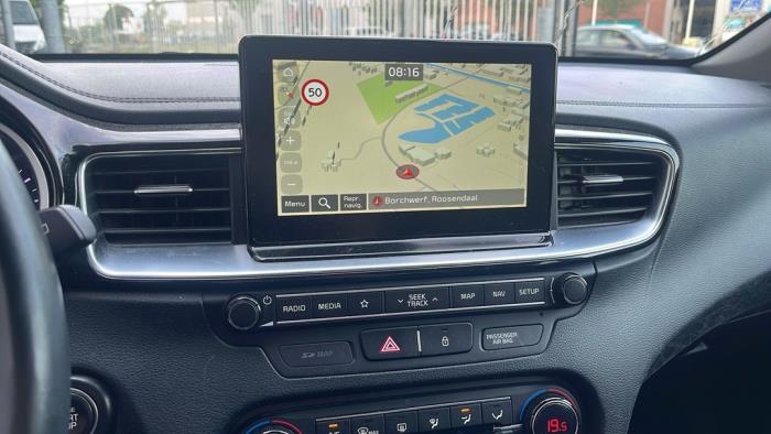 Kia Ceed 1.0i T-GDi 12V Sloopvoertuig (2019, Nieuw, Rood)
