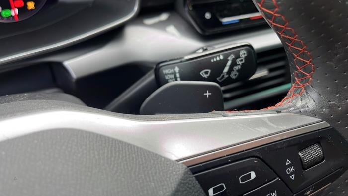 Seat Leon 1.4 TSI e-HYBRID 204 16V Sloopvoertuig (2020, Metallic, Zwart)