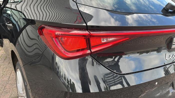 Seat Leon 1.4 TSI e-HYBRID 204 16V Sloopvoertuig (2020, Metallic, Zwart)