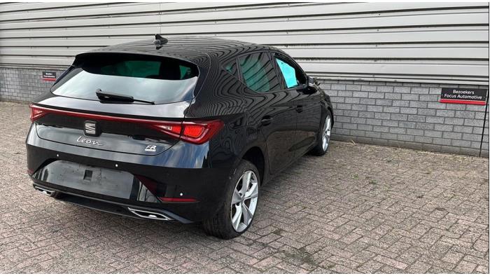 Seat Leon 1.4 TSI e-HYBRID 204 16V Sloopvoertuig (2020, Metallic, Zwart)