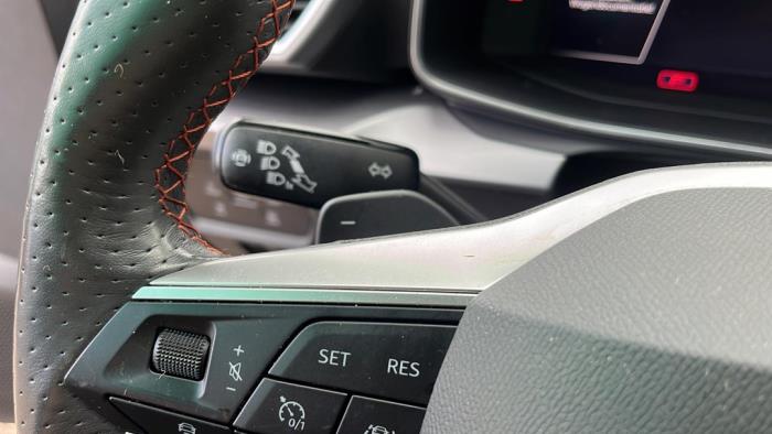 Seat Leon 1.4 TSI e-HYBRID 204 16V Sloopvoertuig (2020, Metallic, Zwart)