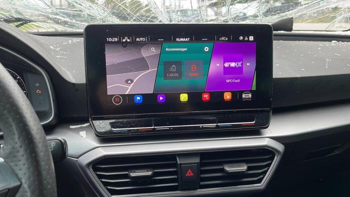 Seat Leon 1.4 TSI e-HYBRID 204 16V Sloopvoertuig (2020, Metallic, Zwart)