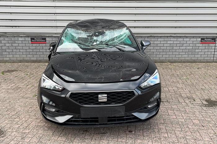Seat Leon 1.4 TSI e-HYBRID 204 16V Sloopvoertuig (2020, Metallic, Zwart)