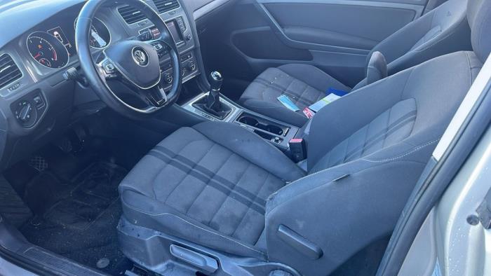 Volkswagen Golf VII 1.6 TDI 16V Sloopvoertuig (2013, Metallic, Zilver)