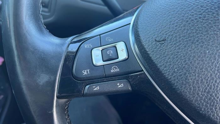 Volkswagen Golf VII 1.6 TDI 16V Sloopvoertuig (2013, Metallic, Zilver)