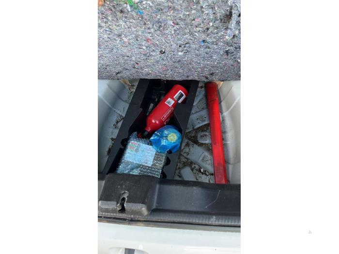 Citroen C1 1.0 Vti 68 12V Sloopvoertuig (2015, Wit, Blank)