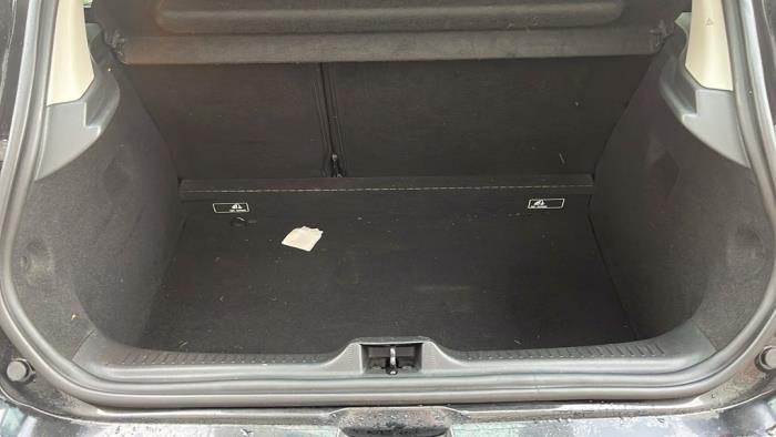 Renault Clio IV 0.9 Energy TCE 90 12V Sloopvoertuig (2013, Zwart)