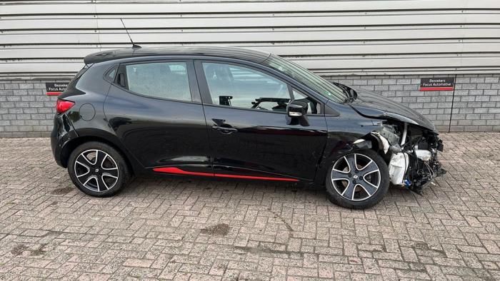 Renault Clio IV 0.9 Energy TCE 90 12V Sloopvoertuig (2013, Zwart)