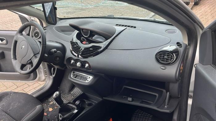 Renault Twingo II 1.5 dCi 90 FAP Sloopvoertuig (2013, Metallic, Grijs, Moonmist)