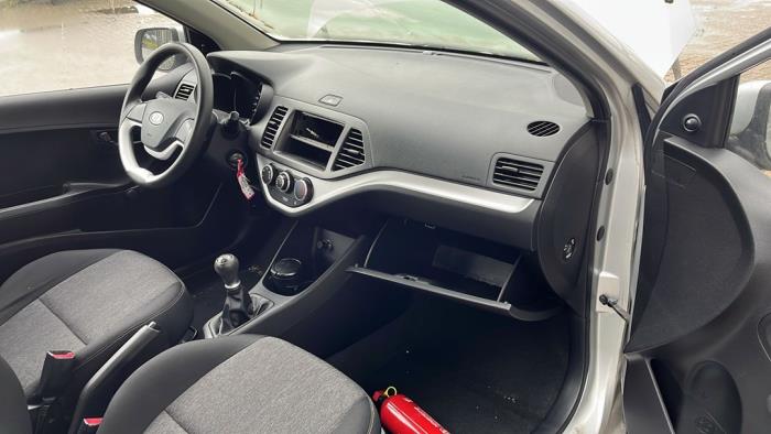 Kia Picanto 1.0 12V Sloopvoertuig (2012, Helder, Zilver)