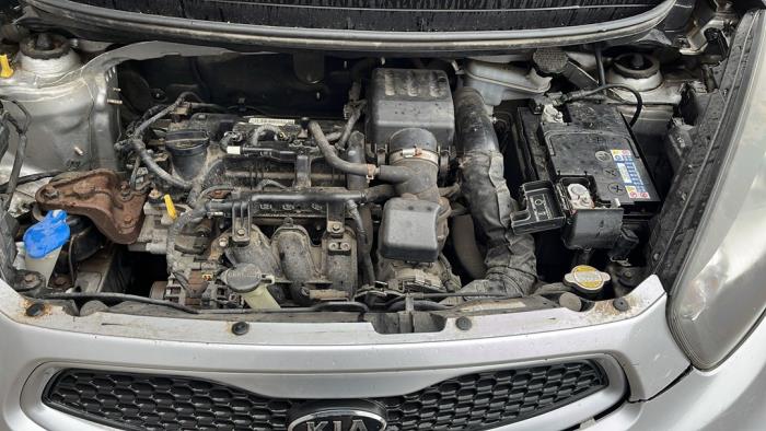 Kia Picanto 1.0 12V Sloopvoertuig (2012, Helder, Zilver)