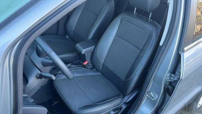 Ford EcoSport 1.0 EcoBoost 12V 125 Sloopvoertuig (2020, Metallic, Zilvergrijs)