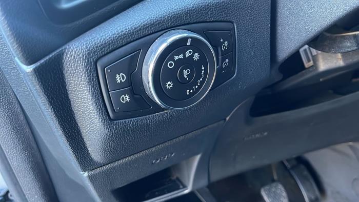 Ford EcoSport 1.0 EcoBoost 12V 125 Sloopvoertuig (2020, Metallic, Zilvergrijs)