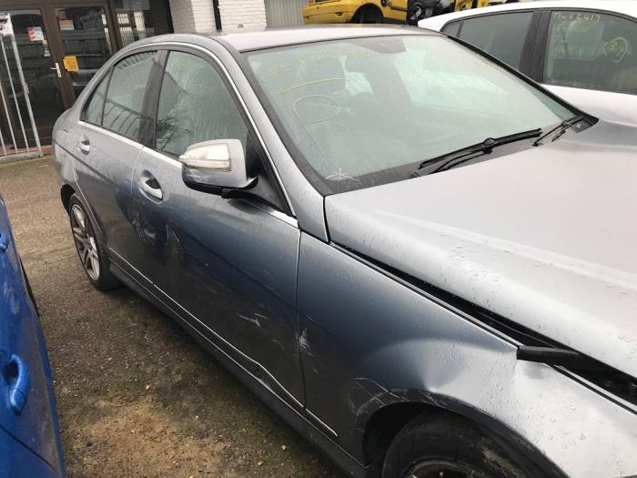 Mercedes C 2.5 C-230, C-250 V6 24V Sloopvoertuig (2008, Donker, Grijs)