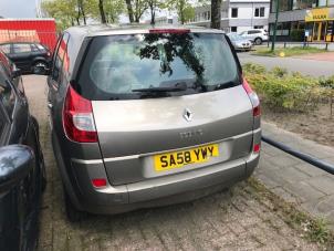 Renault Scénic II 1.6 16V Sloopvoertuig (2007, Beige)