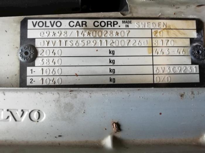 Volvo S80 2.4 20V 140 Sloopvoertuig (2001, Beige)