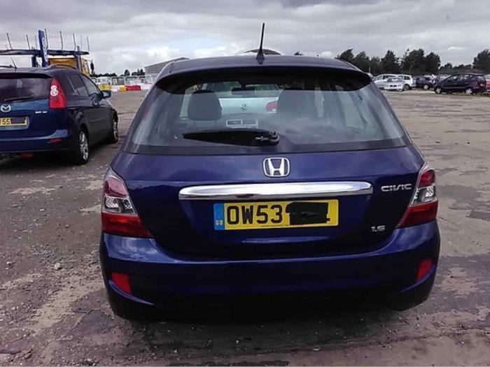 Honda Civic 1.6 16V VTEC Sloopvoertuig (2004, Donker, Blauw)