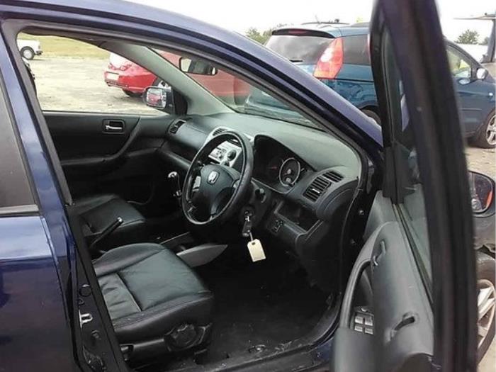 Honda Civic 1.6 16V VTEC Sloopvoertuig (2004, Donker, Blauw)