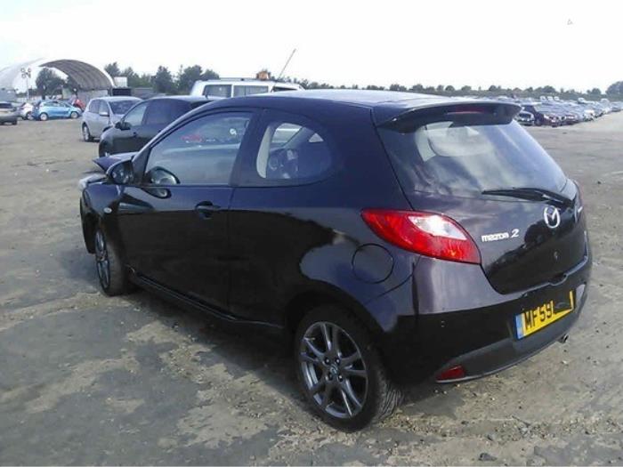 Mazda 2 1.3 16V S-VT High Power Sloopvoertuig (2009, Donker, Paars)