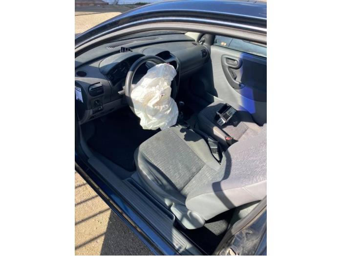 Opel Corsa C 1.2 16V Sloopvoertuig (2001, Blauw)