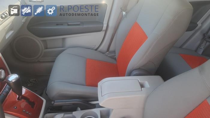 Dodge Caliber 2.0 16V Sloopvoertuig (2006, Oranje)