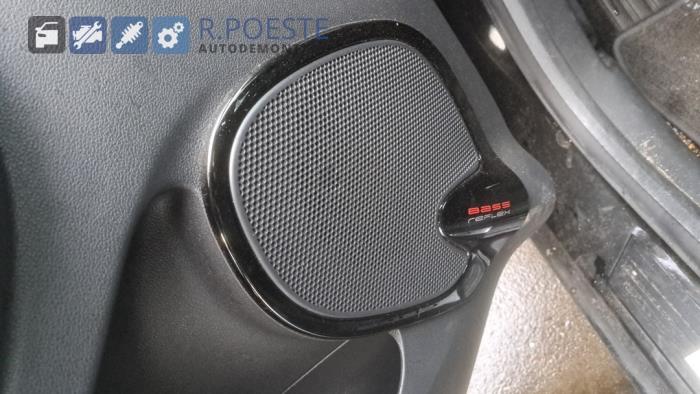 Renault Clio IV Estate/Grandtour 0.9 Energy TCE 90 12V Sloopvoertuig (2019, Zwart)