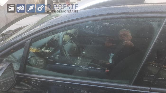 Renault Clio IV Estate/Grandtour 0.9 Energy TCE 90 12V Sloopvoertuig (2019, Zwart)