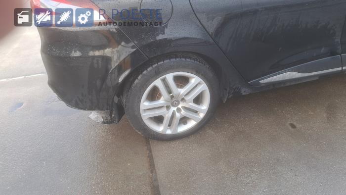 Renault Clio IV Estate/Grandtour 0.9 Energy TCE 90 12V Sloopvoertuig (2019, Zwart)