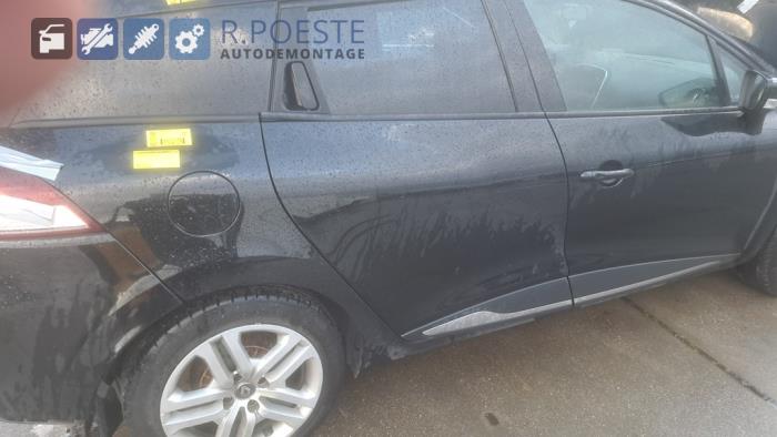 Renault Clio IV Estate/Grandtour 0.9 Energy TCE 90 12V Sloopvoertuig (2019, Zwart)