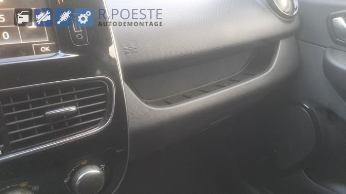 Renault Clio IV Estate/Grandtour 0.9 Energy TCE 90 12V Sloopvoertuig (2019, Zwart)