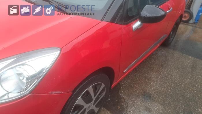 Citroen DS3 1.2 12V PureTech 82 Sloopvoertuig (2014, Rood)