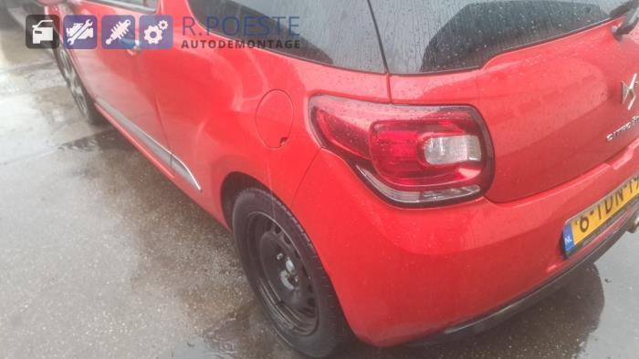 Citroen DS3 1.2 12V PureTech 82 Sloopvoertuig (2014, Rood)