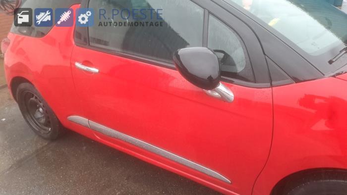Citroen DS3 1.2 12V PureTech 82 Sloopvoertuig (2014, Rood)