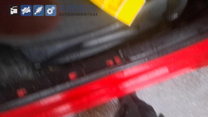 Citroen DS3 1.2 12V PureTech 82 Sloopvoertuig (2014, Rood)