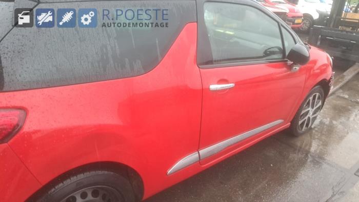 Citroen DS3 1.2 12V PureTech 82 Sloopvoertuig (2014, Rood)
