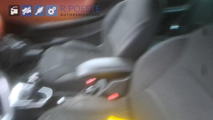 Citroen DS3 1.2 12V PureTech 82 Sloopvoertuig (2014, Rood)