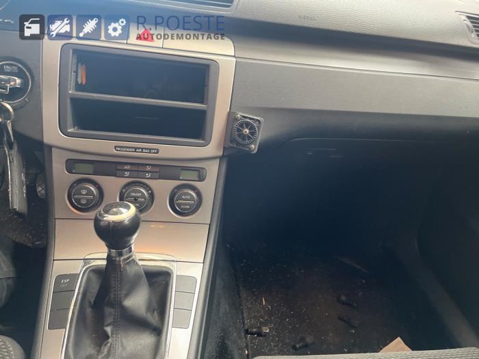 Volkswagen Passat Variant 2.0 TDI 16V 140 Sloopvoertuig (2006, Zwart)