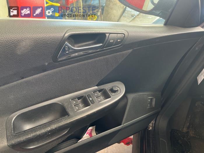 Volkswagen Passat Variant 2.0 TDI 16V 140 Sloopvoertuig (2006, Zwart)