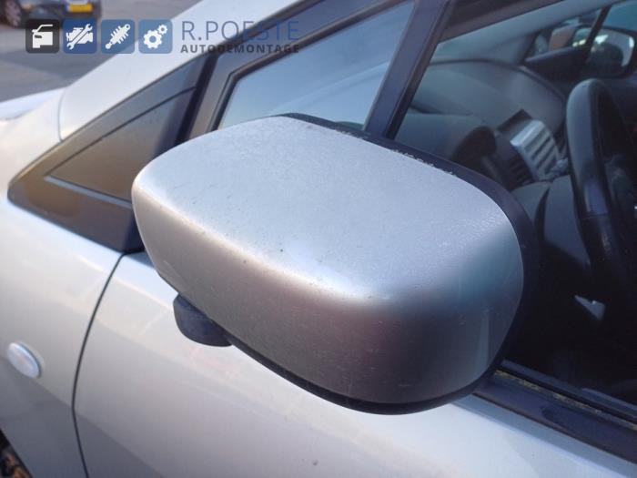 Mazda 5 1.8i 16V Sloopvoertuig (2007, Beige)