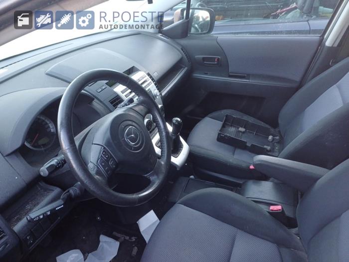 Mazda 5 1.8i 16V Sloopvoertuig (2007, Beige)