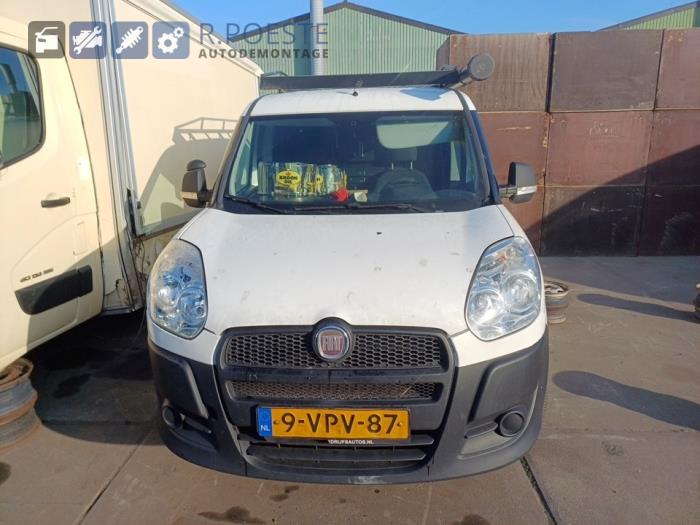 Fiat Doblo Cargo 1.3 MJ 16V DPF Euro 5 Sloopvoertuig (2011, Graniet)