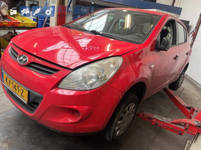 Hyundai i20 1.2i 16V Sloopvoertuig (2011, Rood)