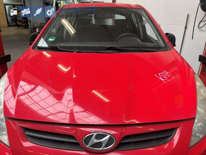 Hyundai i20 1.2i 16V Sloopvoertuig (2011, Rood)