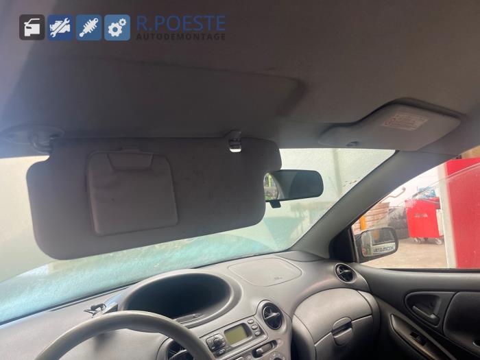 Toyota Yaris 1.3 16V VVT-i Sloopvoertuig (2002, Grijs)