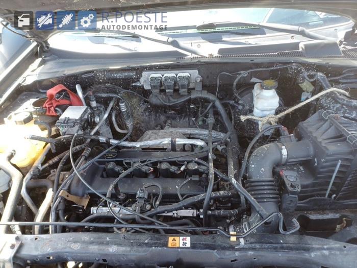 Mazda Tribute 2.3 16V 4x4 Sloopvoertuig (2004, Grijs)